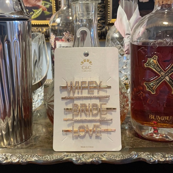 Gold (fake) Wedding Hair accessories Bridal party - Picture 3 of 4